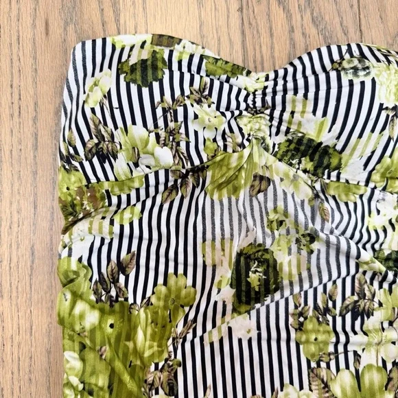 Janice Women’s Floral and Striped Padded Breast Tube Top Size Large - Picture 2 of 13